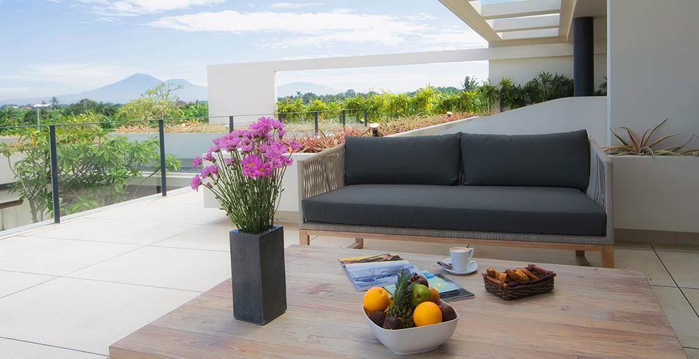 The Iman Villa - Master bedroom terrace